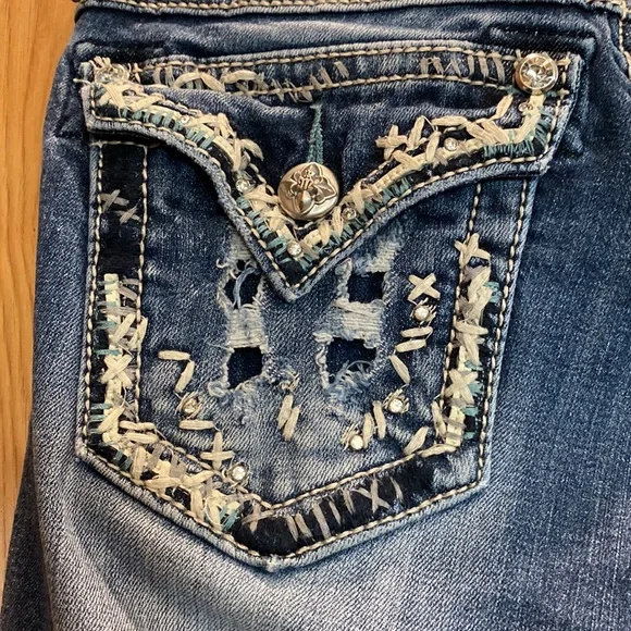 Miss me size 26 signature rise boot 👖 - Picture 6 of 10